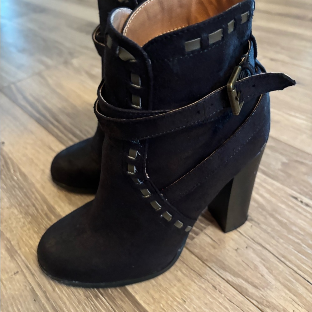 Elegant Black Women's Ankle Boots